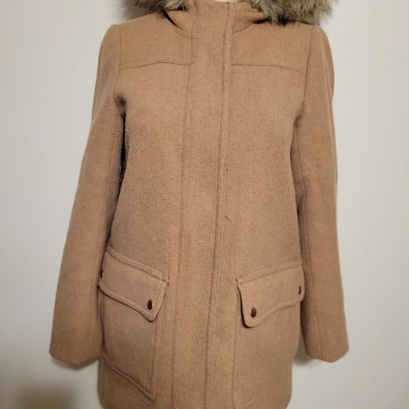 J Crew Mercantile Wool Coat Tan Pocket Size 4. DayCoat OverCoat TrenchCoat - Picture 3 of 7